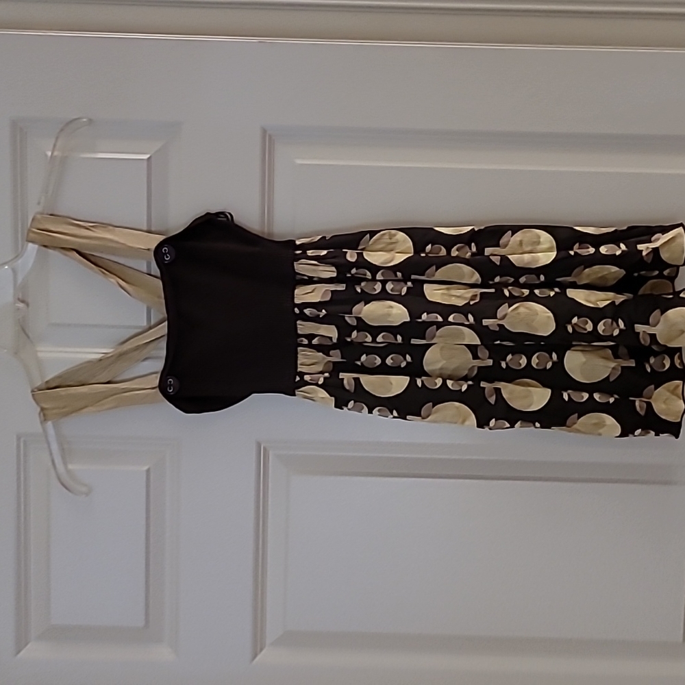 Womens sz small  Bebe sweater and silky babydoll tank.